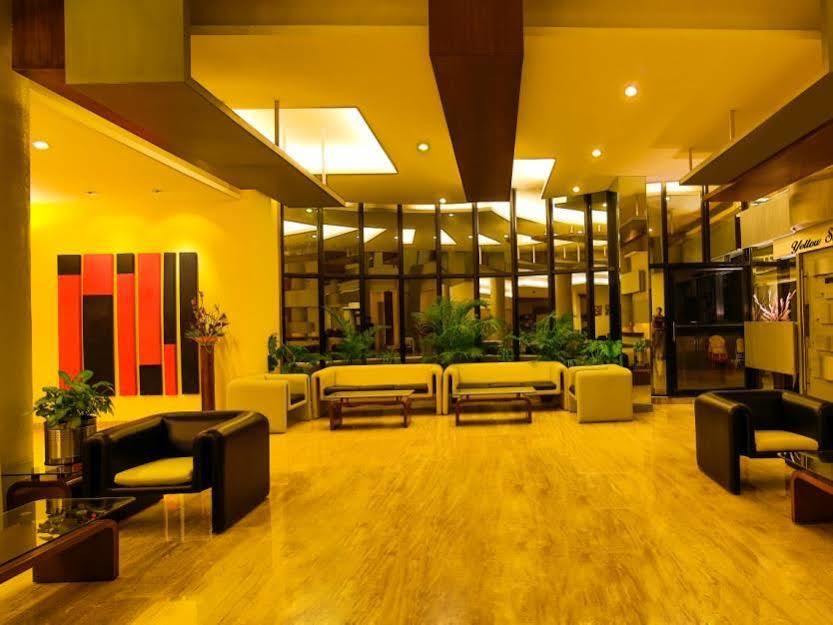 Hotel Capitol Hill Ranchi Zewnętrze zdjęcie